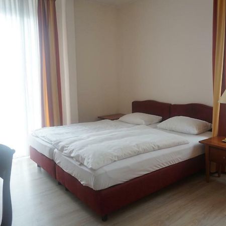 Hotel-Events Adlerpalast Rüsselsheim Dış mekan fotoğraf