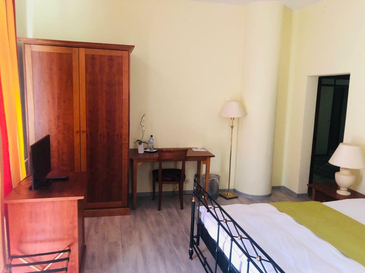 Hotel-Events Adlerpalast Rüsselsheim Dış mekan fotoğraf