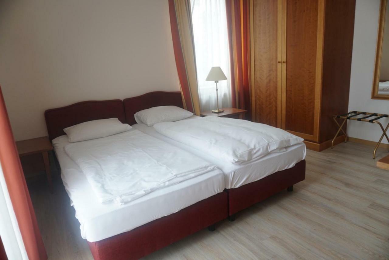 Hotel-Events Adlerpalast Rüsselsheim Dış mekan fotoğraf